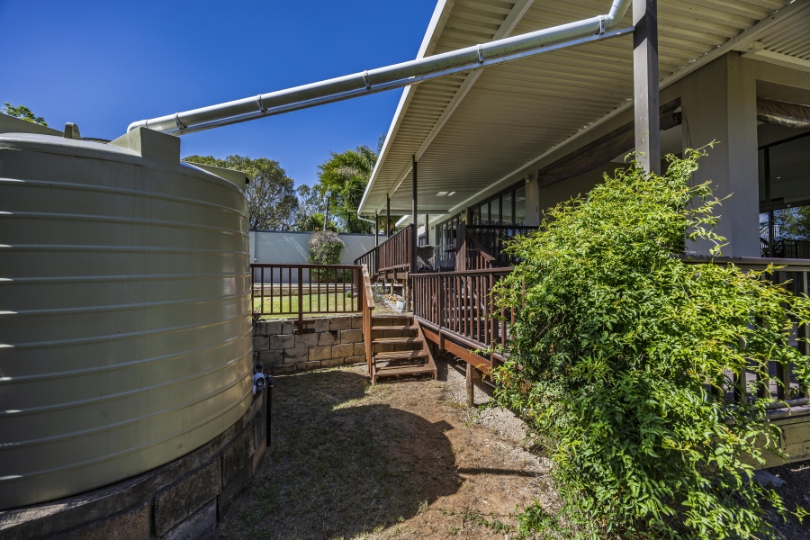 5 Bedroom Property for Sale in Beacon Bay Eastern Cape